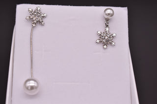 Parisi Ohrringe - Schneeflockenform aus Edelstahl - Frauen - Damen - Inkl. Weiße Schmuckschachtel